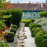 Színes virágágyás vagy színkavalkád? Így kerüld el a leggyakoribb színbakit a kertedben!