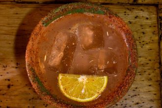 Klórmész a földben: mikor segít, mikor árt a növényeknek?